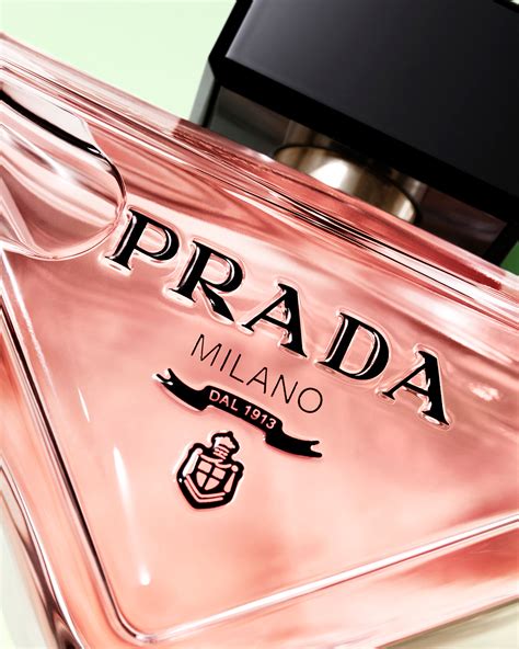 prada 香水 2019